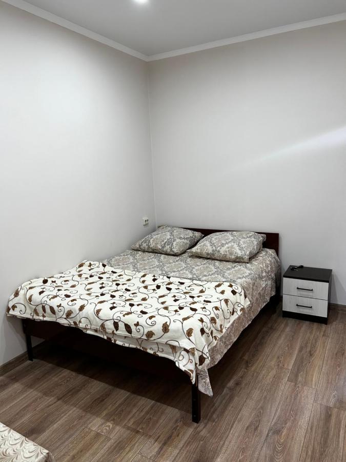 Na Shapsug Guest House 加格拉 外观 照片